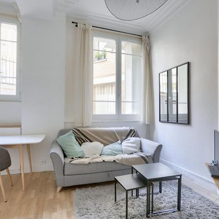 Charming Studio - Paris 18Th District Daire Dış mekan fotoğraf