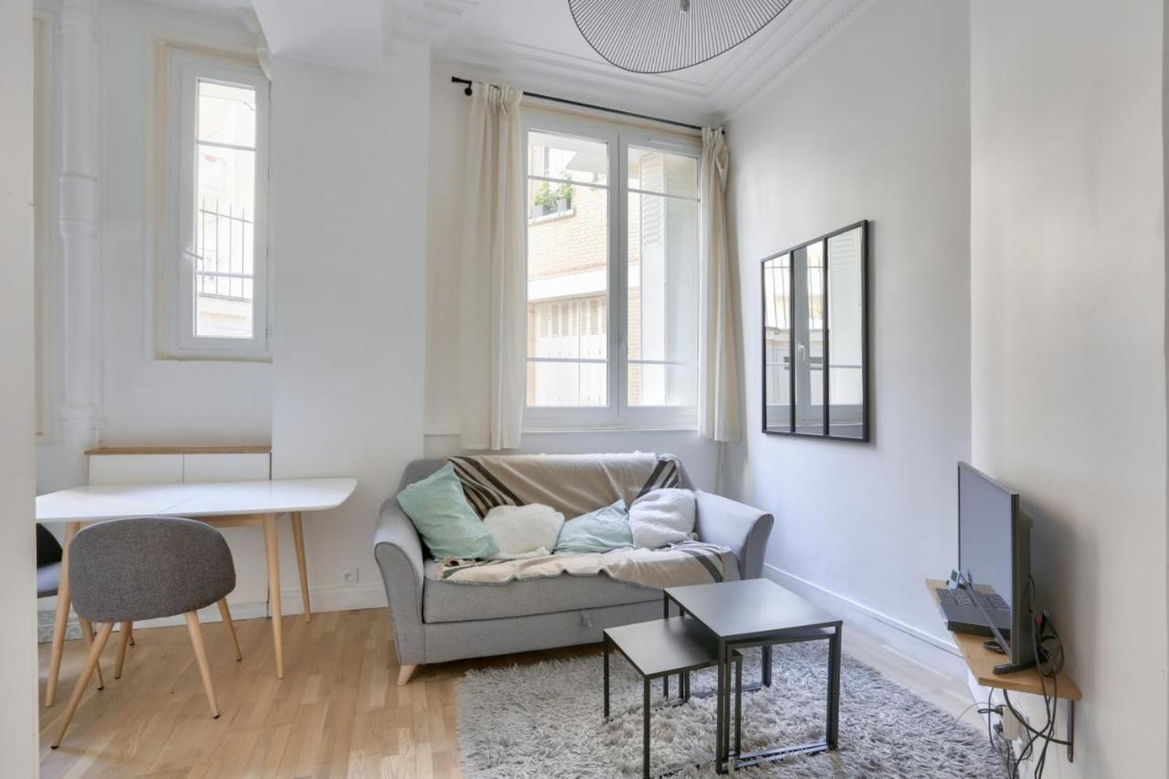 Charming Studio - Paris 18Th District Daire Dış mekan fotoğraf